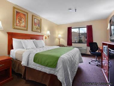 Super 8 By Wyndham Georgetown Hotel Exterior foto